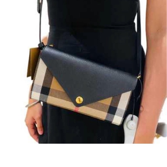 Burberry Black and Tan Crossbody Bag with Signature Check - Picture 2 of 8